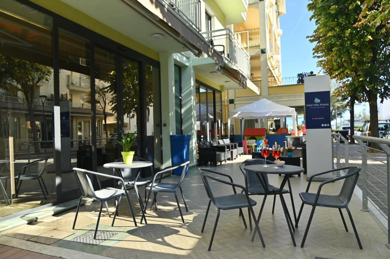 Hotel Italy Misano Adriatico Exterior photo